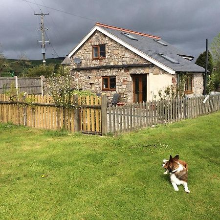 Ty Gylfinir Villa Llandegla Luaran gambar