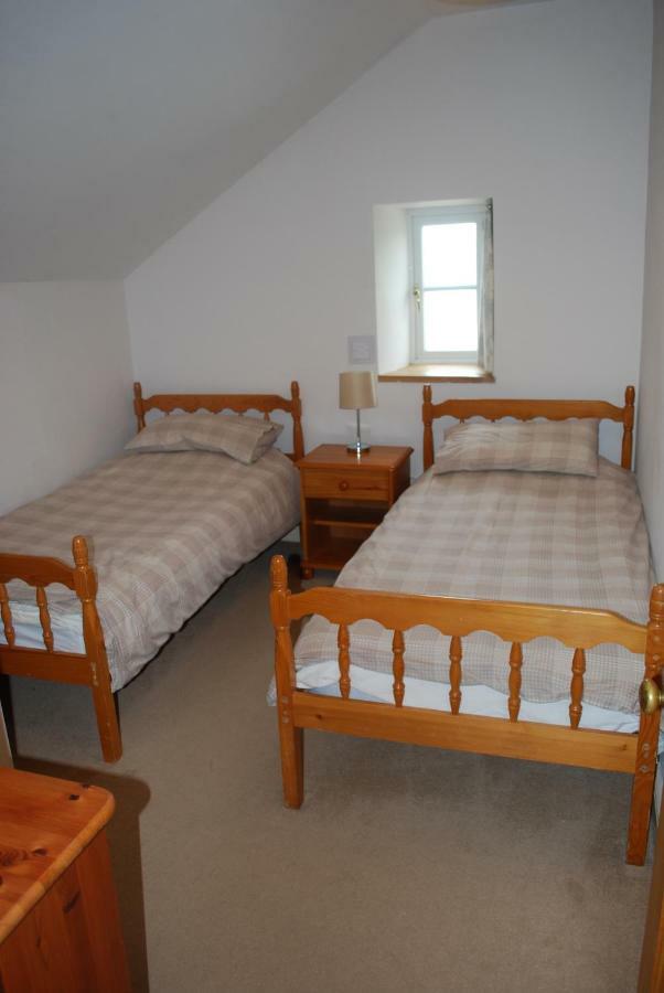 Ty Gylfinir Villa Llandegla Luaran gambar